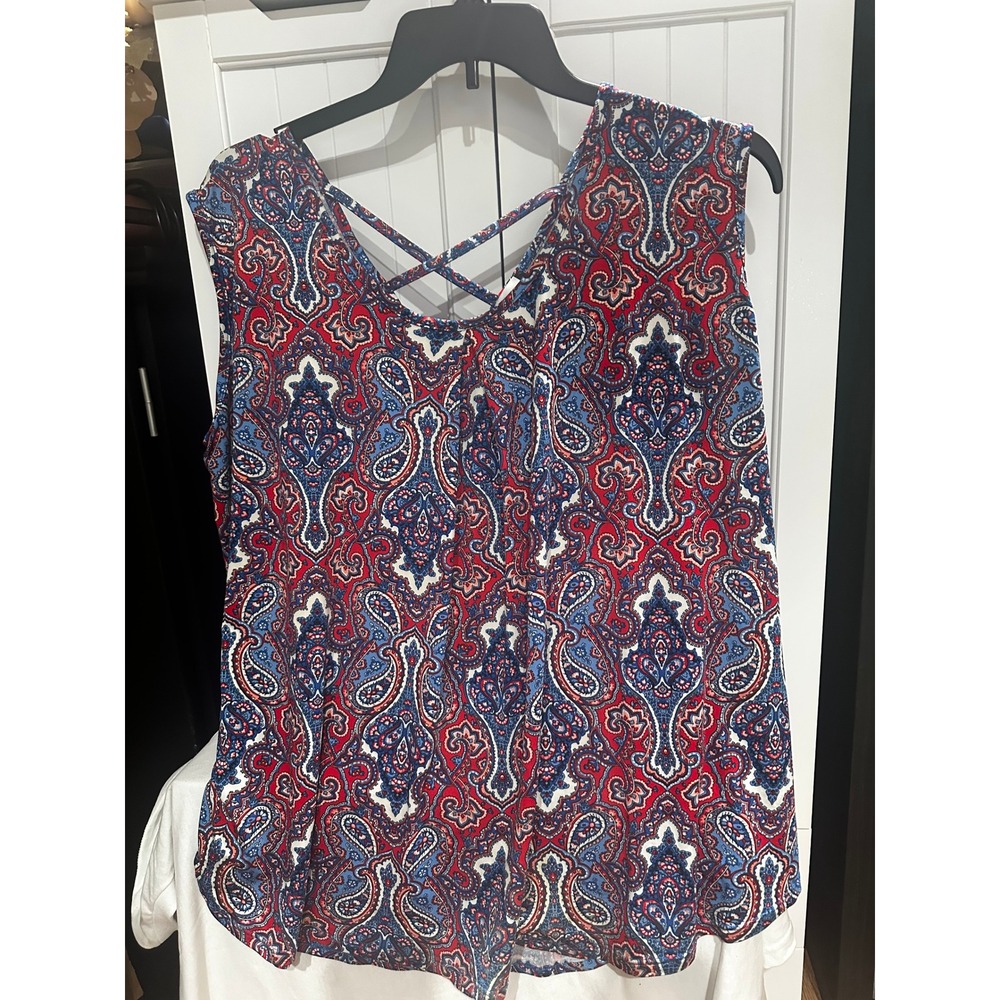 Star Vixen Womens 3X Paisley Sleeveless Blouse Red White Blue Crisscross Back